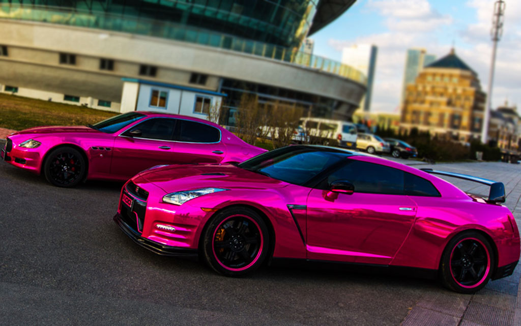chrome pink car wrap